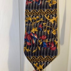 Final Metropolitan Museum of Art Tie